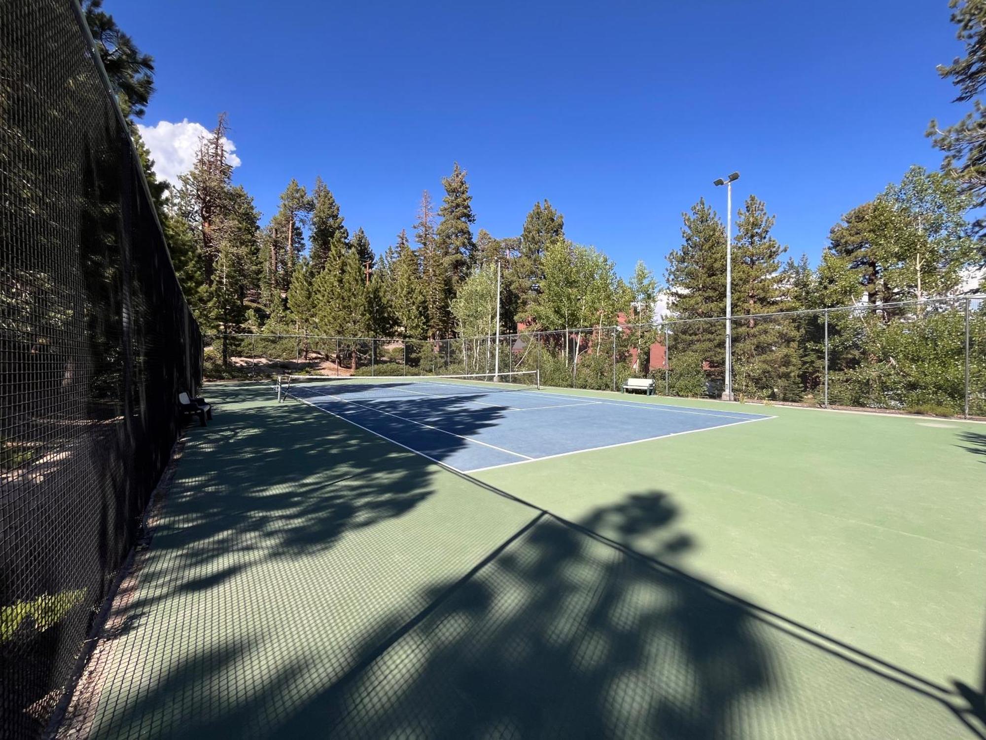 Tastefully Remodeled Condo At Mammoth Ski & Racquet Club, Hot Tub, Garage, 10 Min Walk To Ski Lifts Mammoth Lakes Luaran gambar