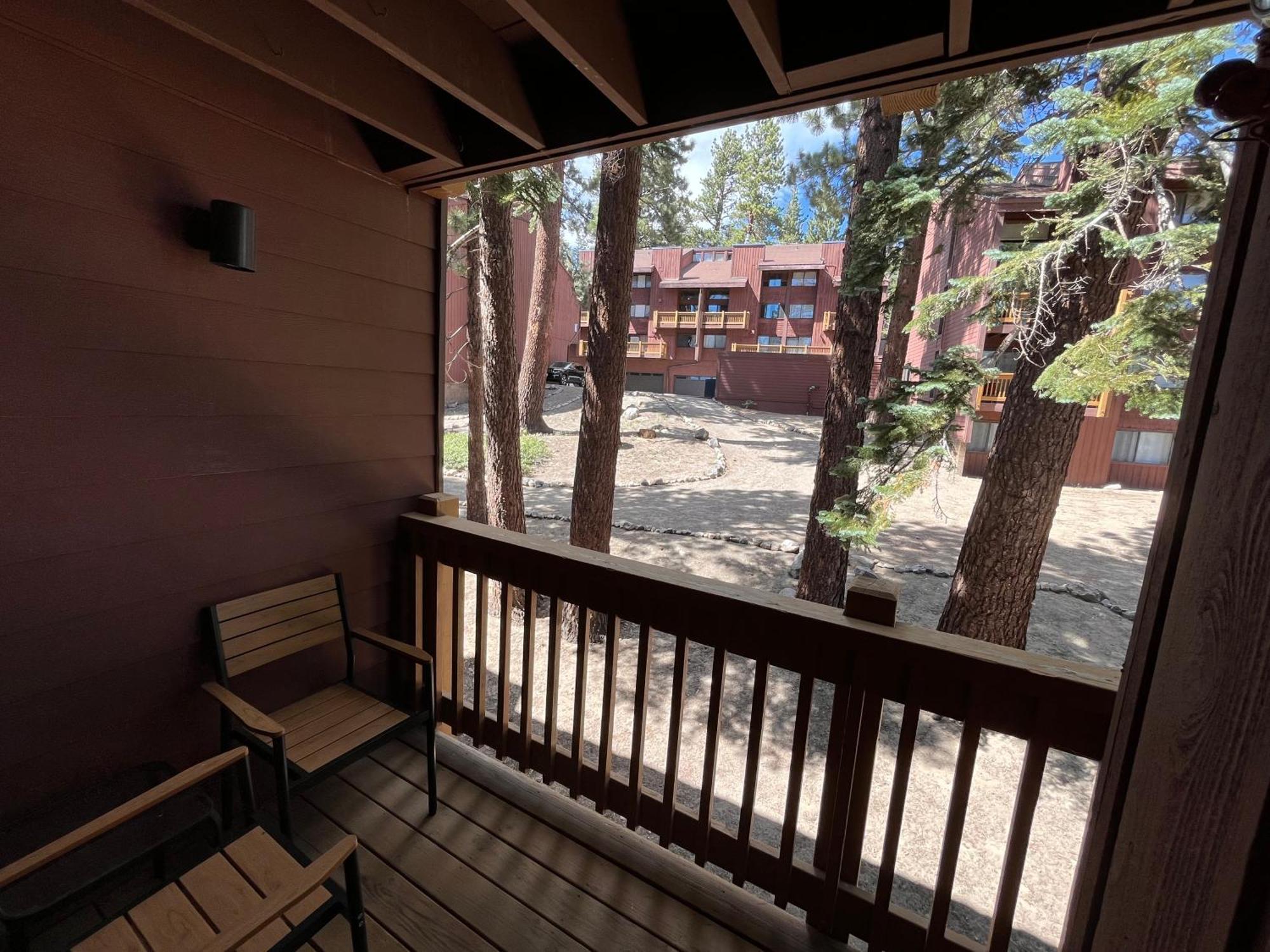 Tastefully Remodeled Condo At Mammoth Ski & Racquet Club, Hot Tub, Garage, 10 Min Walk To Ski Lifts Mammoth Lakes Luaran gambar