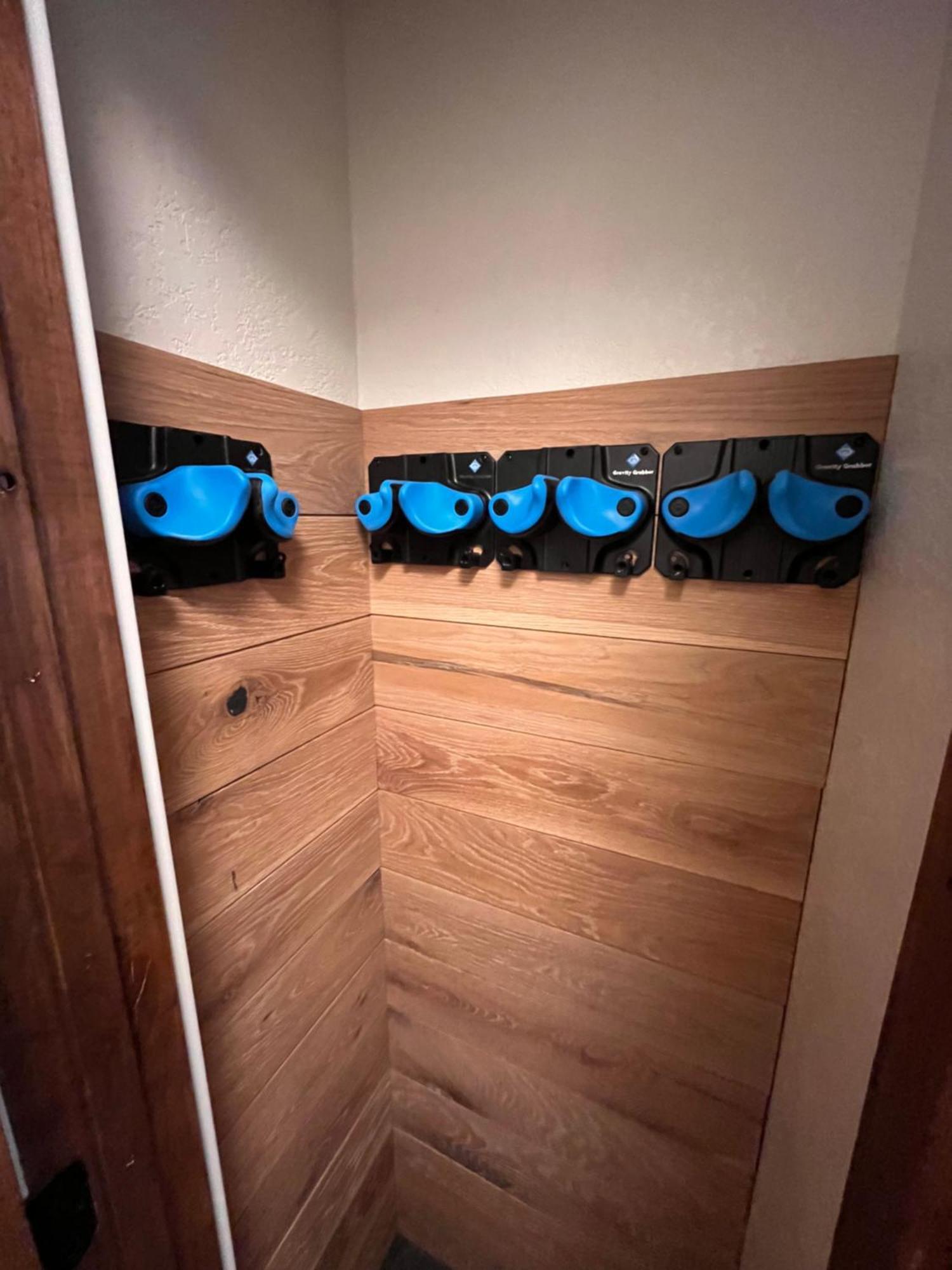 Tastefully Remodeled Condo At Mammoth Ski & Racquet Club, Hot Tub, Garage, 10 Min Walk To Ski Lifts Mammoth Lakes Luaran gambar