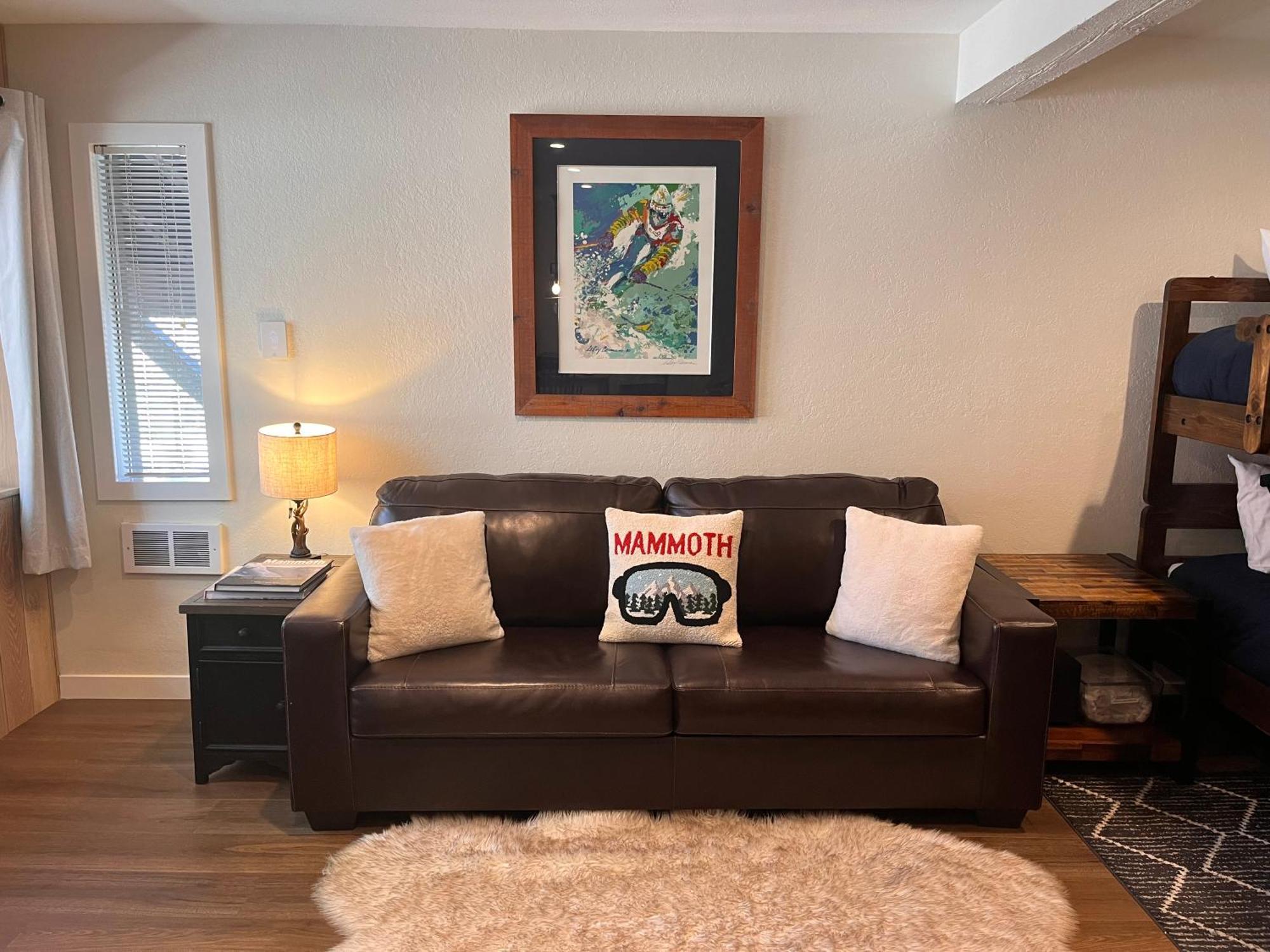Tastefully Remodeled Condo At Mammoth Ski & Racquet Club, Hot Tub, Garage, 10 Min Walk To Ski Lifts Mammoth Lakes Luaran gambar